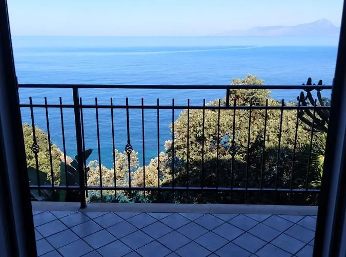 Judia Sul Mare Bed & Breakfast Maratea