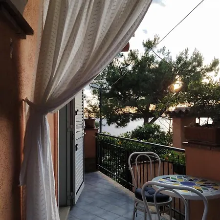 فندق مبيت وإفطار Judia Sul Mare 4*