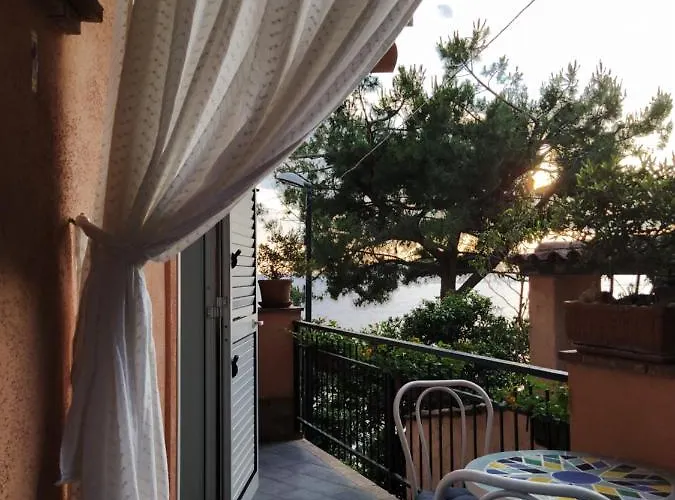 Bed and Breakfast Judia Sul Mare 4*